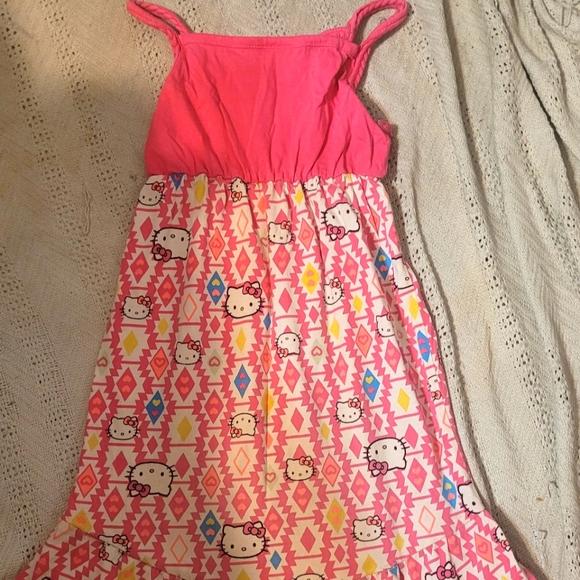 Girls Hello Kitty summer dress - Picture 2 of 4